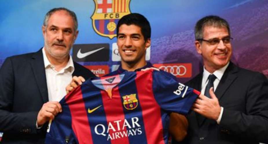 Luis Suarez unveiling at Barcelona