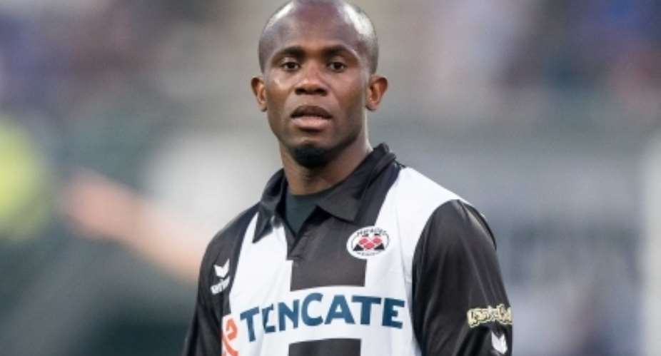 Dutch side Heracles release Ghanaian striker Matthew Amoah despite saving them