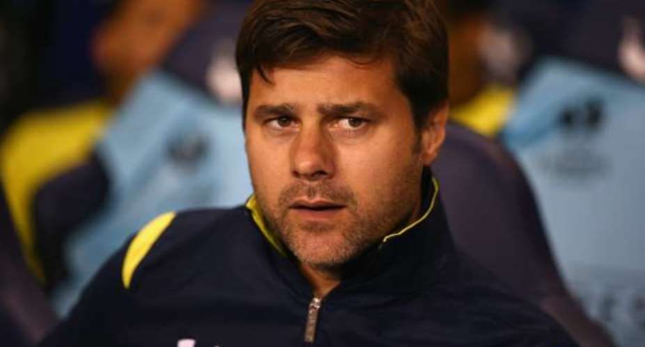 Mauricio Pochettino urges Tottenham to take on Manchester United