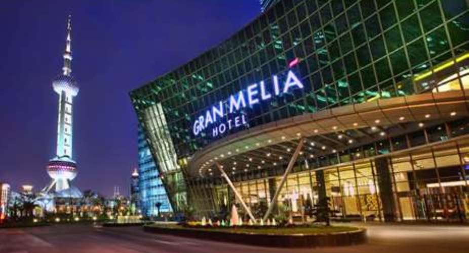 Prince's wish granted: Schalke check in with Melia Hotel International