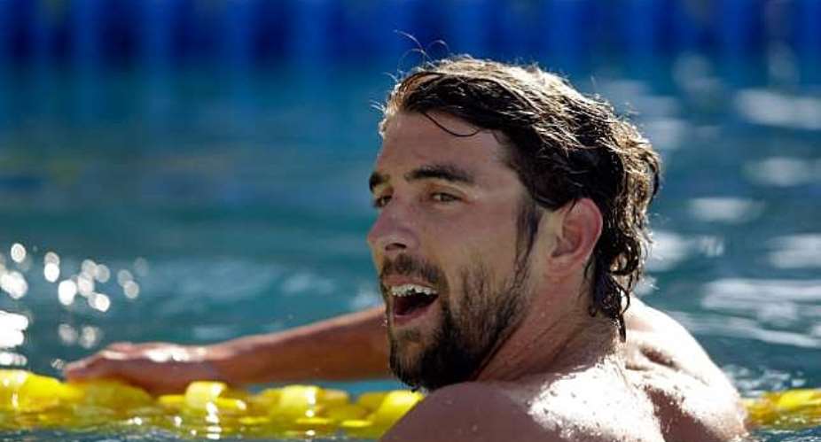 Michael Phelps finishes second in 200m freestyle