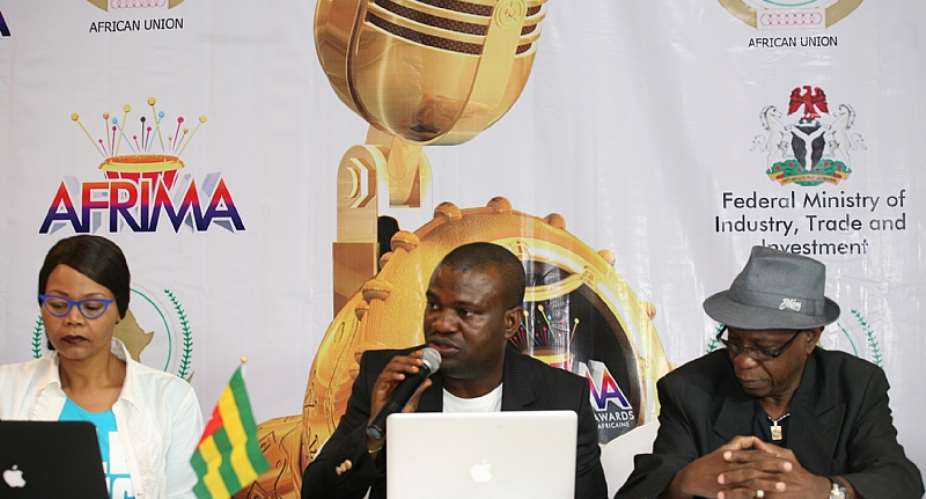Mike Dada, AFRIMA Executive Producer addressing the press