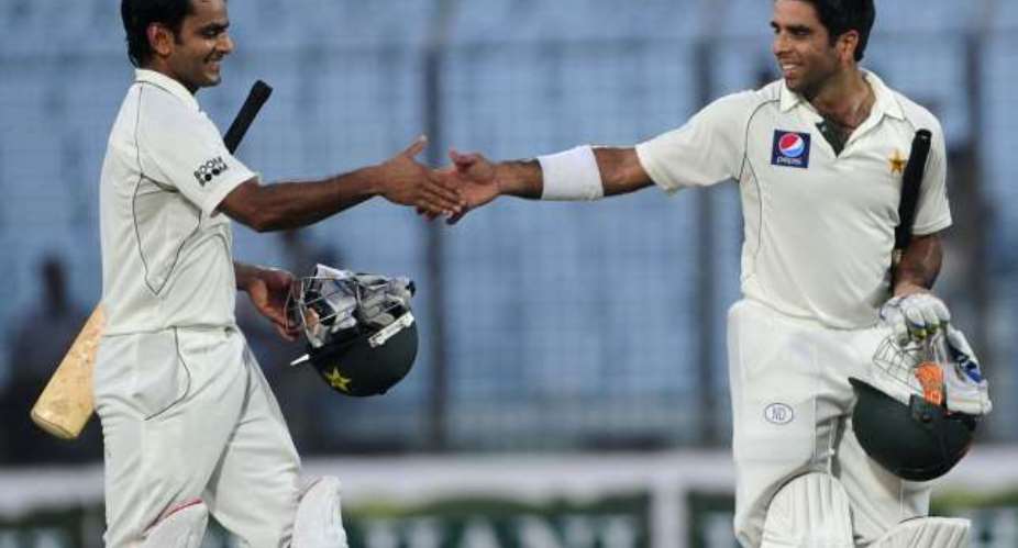 Taufeeq Umar and Mohammad Hafeez recalled by Pakistan