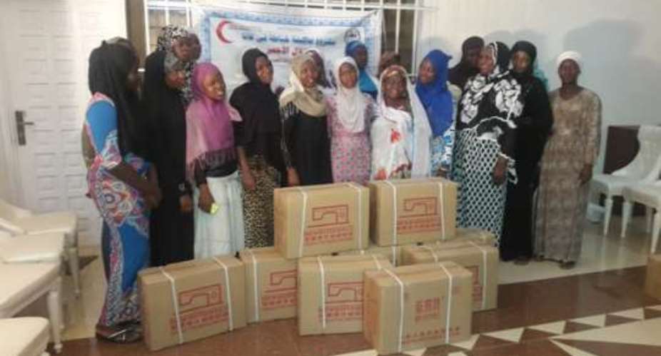 ICODESH donates sewing machines to muslim women
