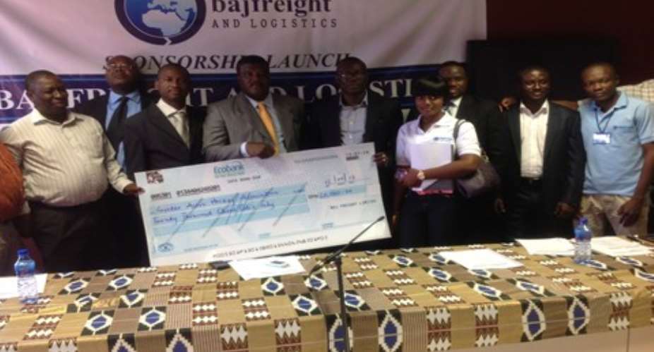 Hockey Association gets 30,000 dollars sponsorship package
