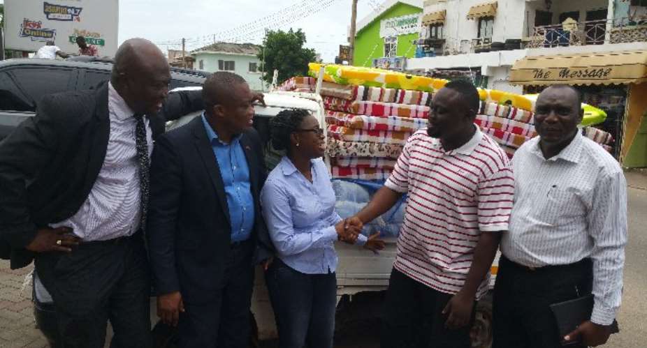Nestle Ghana, 97 BCOM class of UCC,GHANASS donate to flood, fire victims