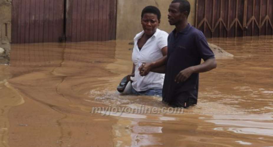 Accra floods dominate week of Mac Manu, Foto X controversy