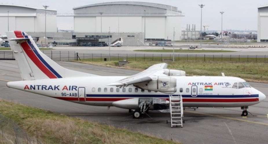 Passengers aboard Antrak Air flight escape death