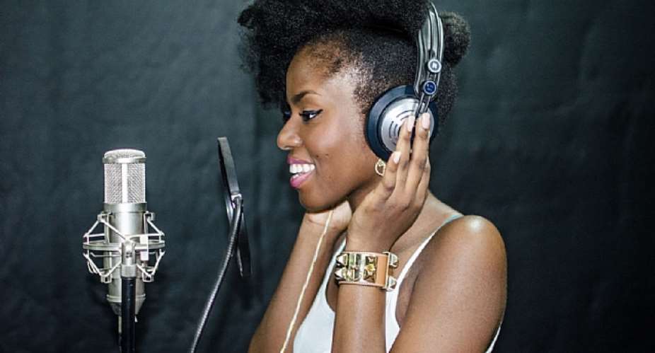 I Will Collaborate With Sarkodie At The Right Time---Mz Vee