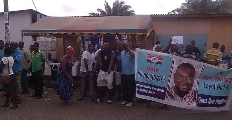 NPP supporters threaten Appeals Committee to pass two disqualified MP aspirants
