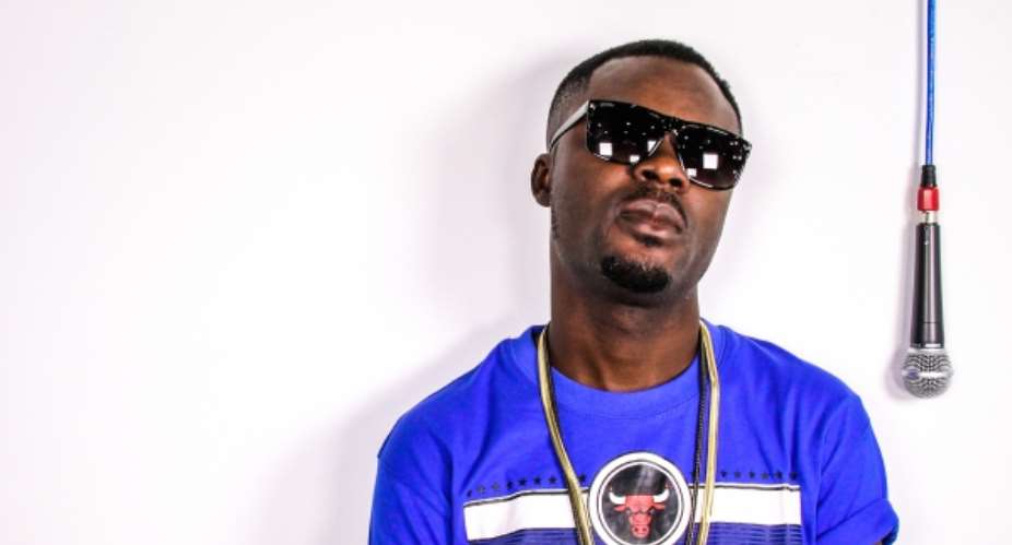 Rapper Cabum Takes Over Ghana With Style Bia Be