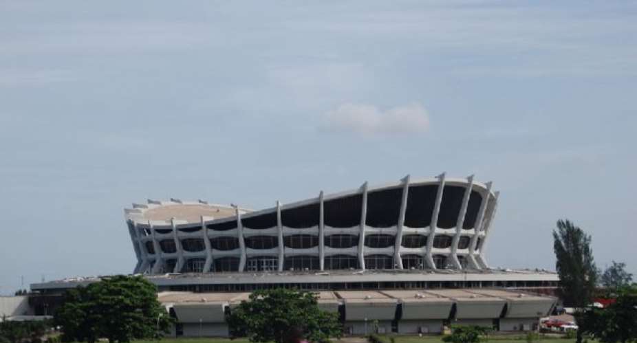Minister denies plan to convert National Theatre to hotel