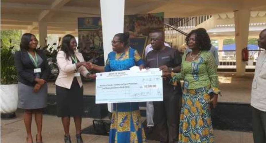 NLA donates towards Gender Ministry's vulnerable Package