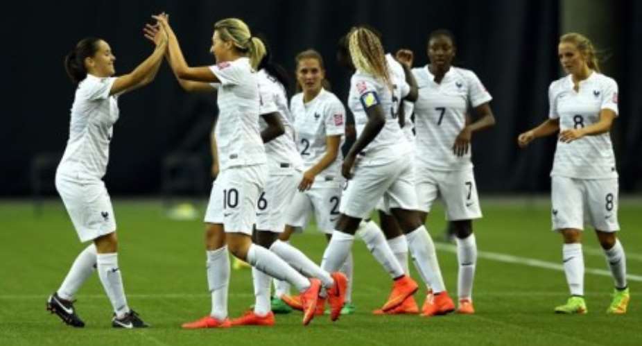 FIFA U-20 Women's World Cup: Favourites Flourish