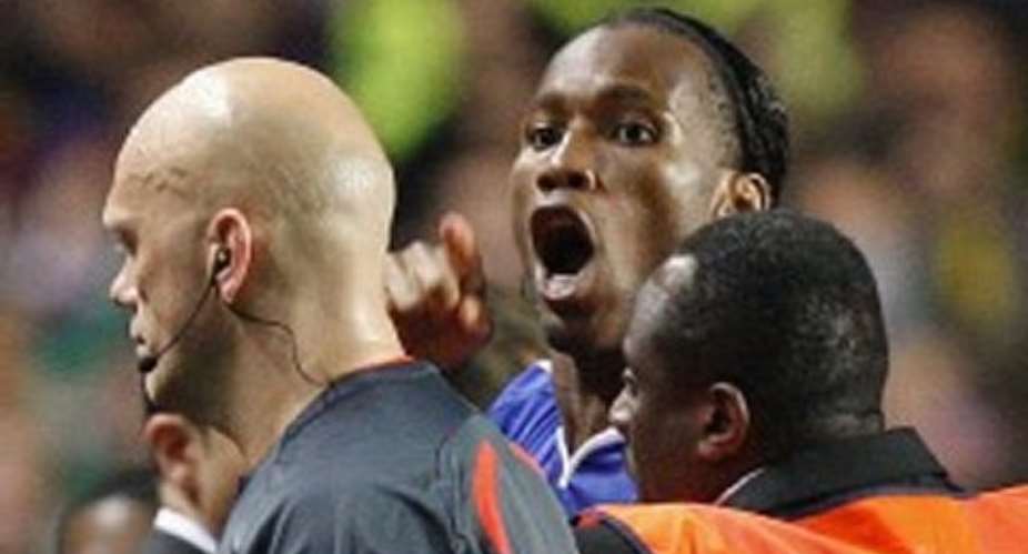 Drogba cursing Ovrebo for his decisions