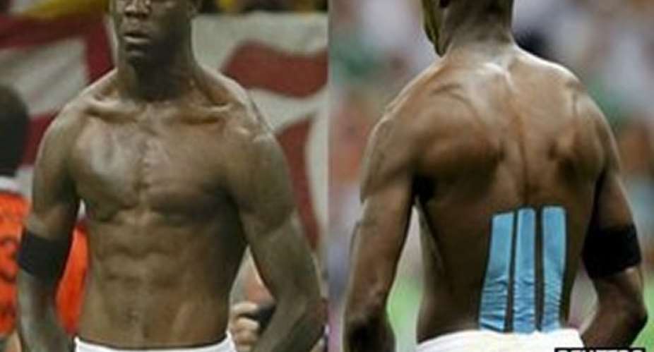 Why was Ballotelli wearing coloured tape?