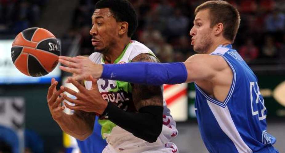 Laboral Kutxa beat Neptunas in Euroleague opener 88-69