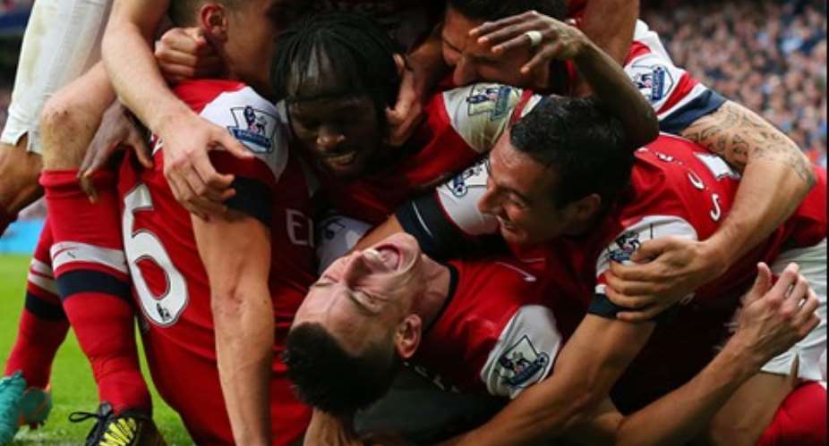 Arsenal beat Newscastle to make Champions League slot