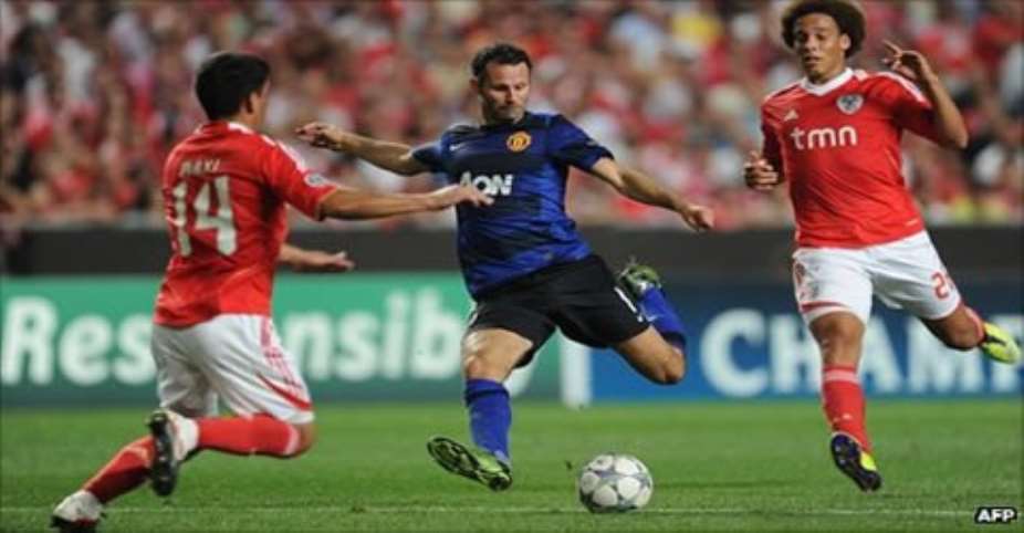 Giggs closing on coaching qualification