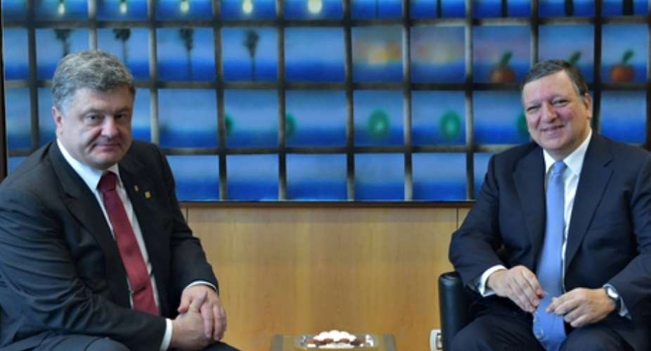 Petro Poroshenko and Jos Manuel Barroso meet in Brussels to discuss crisis in Ukraine Photograph: Itar-TassBarcroft