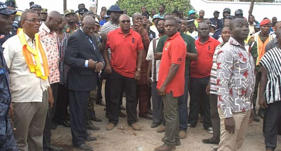 President Mahama orders 24-hour search on collapsed Melcom Shopping Mall