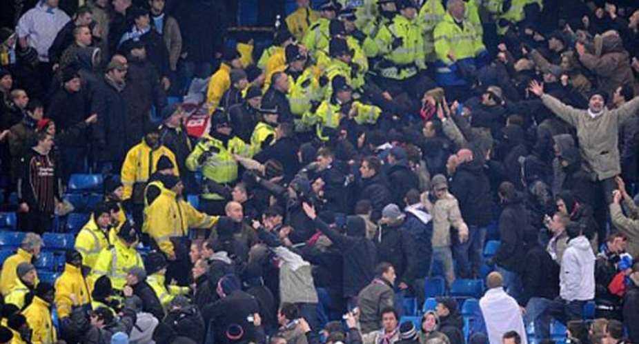 Today in history: PSG fans fight amongst themselves in Marseille defeat