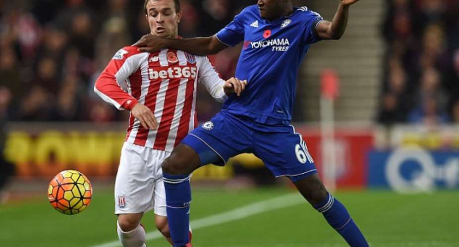 Baba rahman welcomes Kwadwo Asamoah's potential signing at Chelsea