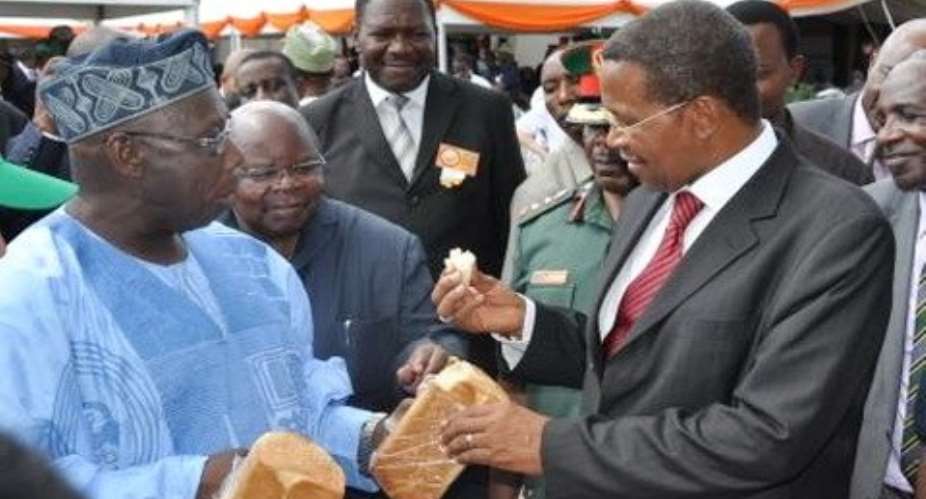 African leaders share 40 percent cassava bread