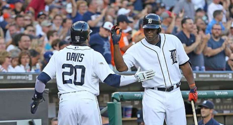 Detroit Tigers rally to blitz the Los Angeles Dodgers