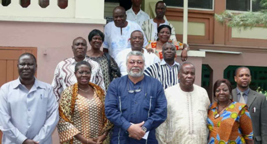 Former President Rawlings with the delegation in a group photograph shortly after the meeting.