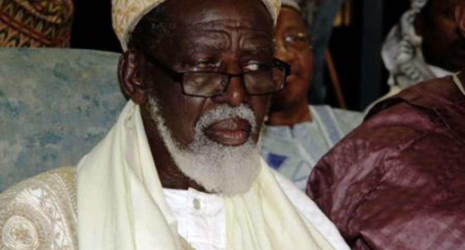 Chief Imam joins efforts to restore peace to Tafo