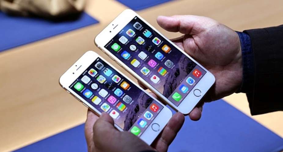 Apple Says It Sold Record 10 Million New iPhones