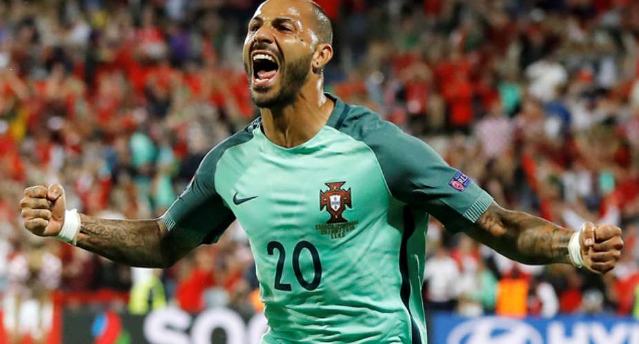 Portugal scrape past Croatia with extra-time winner
