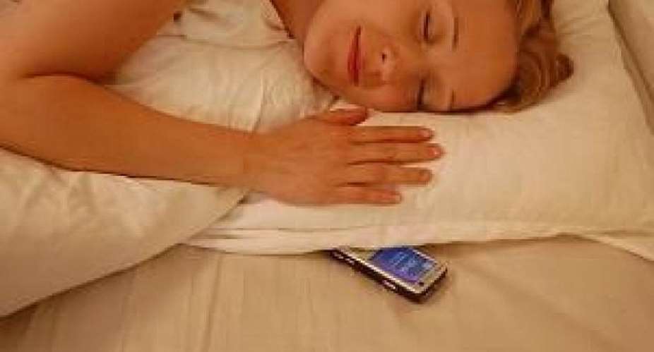 Why You Should Not Sleep With Your Phone Under Your Pillow