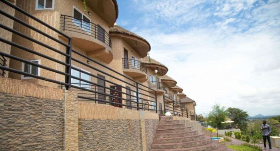 Ho Gets Four Star Hotel