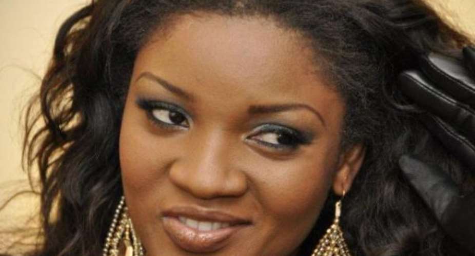 OMOSEXY IS IN L.A