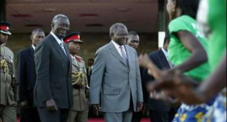 President Kibaki holds talks with President Kufuor