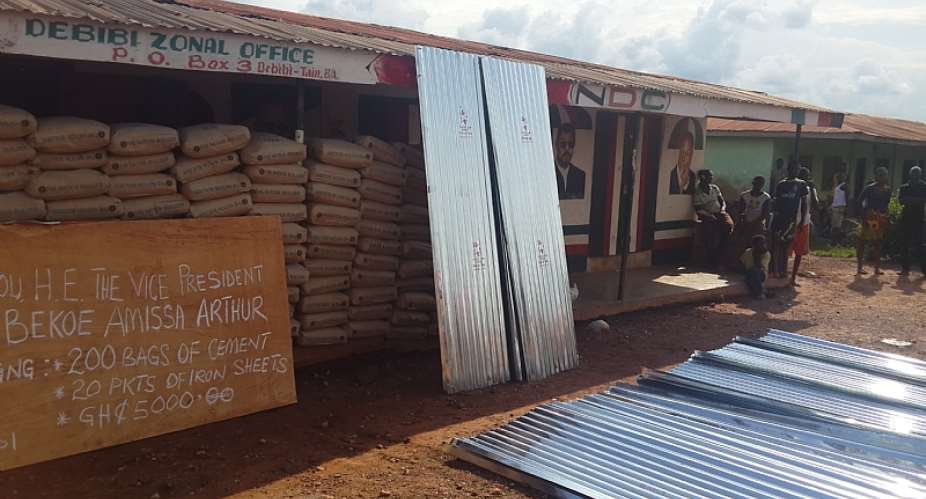 Vice-President Amissah-Arthur Donates To Debibi Community