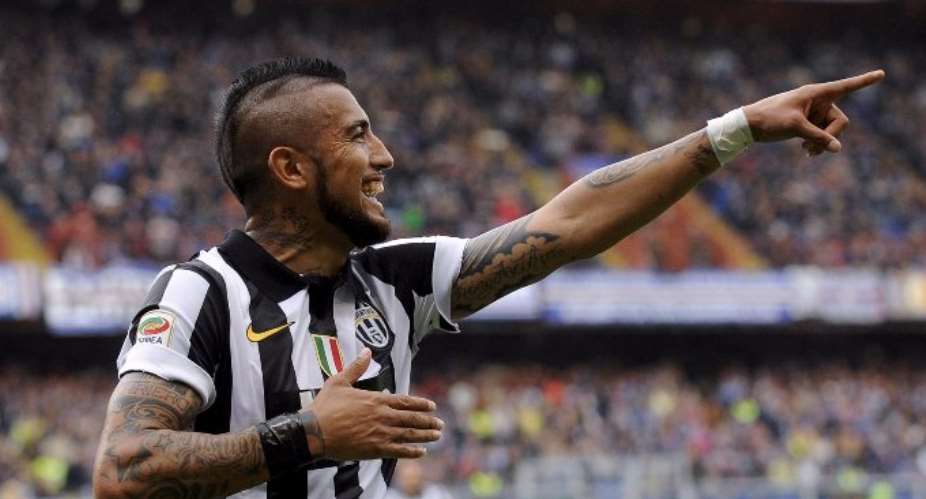 Juventus beat Sampdoria to clinch Serie A title
