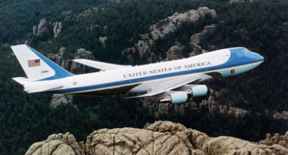 US Air Force Plane