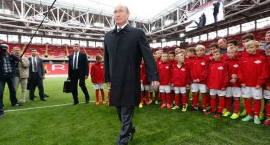 Vladimir Putin unveils 2018 World Cup stadium in Moscow