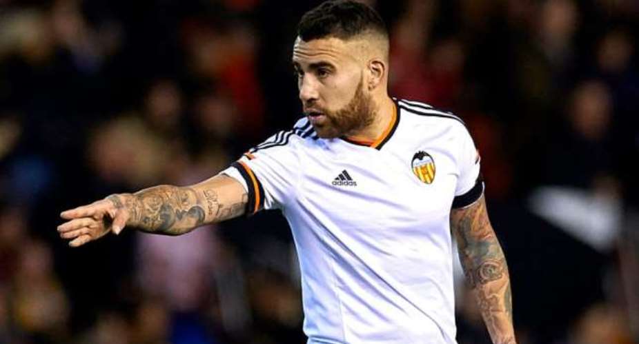 Transfer Update: Man City close to Otamendi deal; De Gea set for 12m signing-on fee