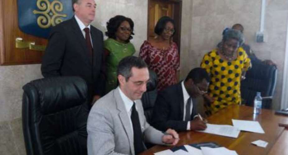 University of Ghana, Bordeaux seal academic exchange agreement