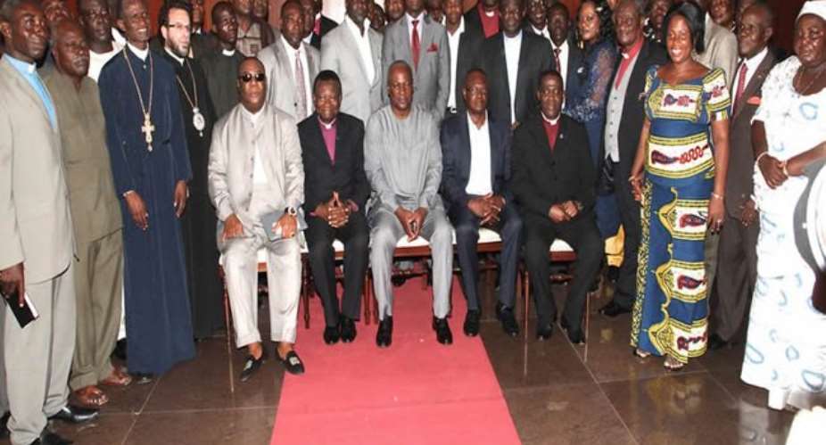Mahama urges clergy to partner govt to fight corruption