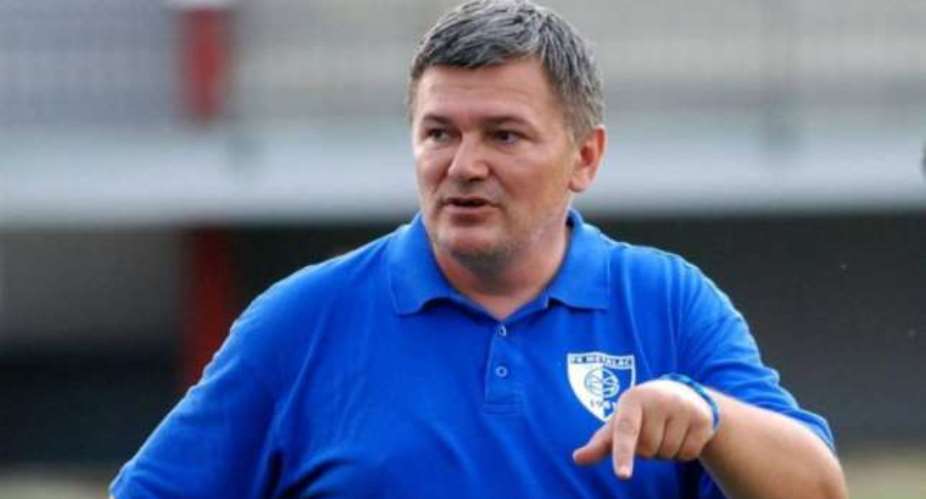 What a sack! Bosnian coach fired via Facebook