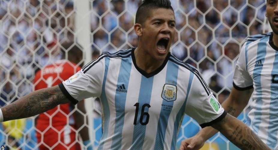 Manchester United: Marcos Rojo deal agreed as Nani leaves