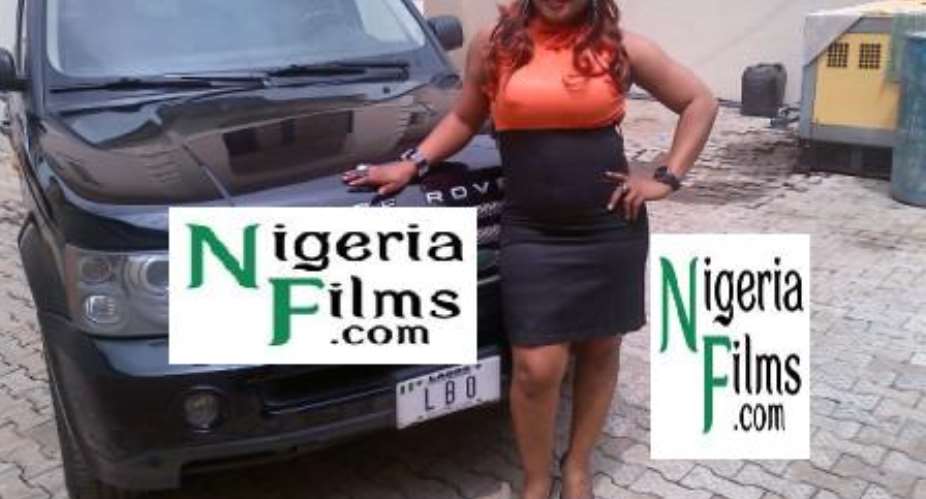 Star Actress, Laide Bakare Debunks Accident Rumour,  Exclusive Pictures Of Self With SUV Car