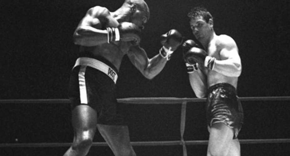 US boxer Rubin 'Hurricane' Carter dies