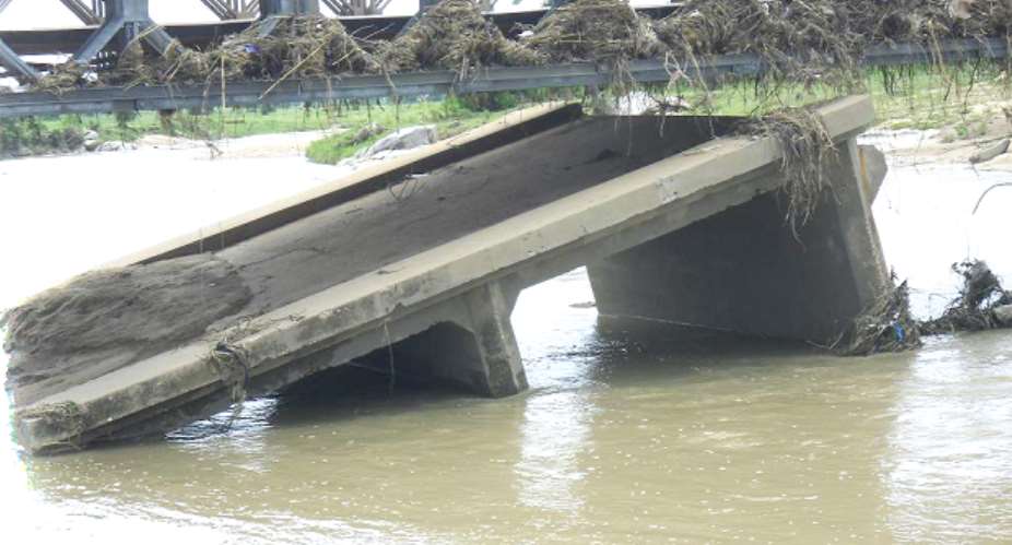 Kulungugu bridge nears collapse