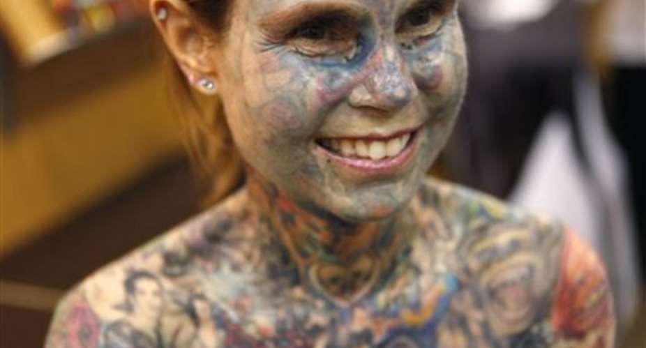 Tattoo-Lady